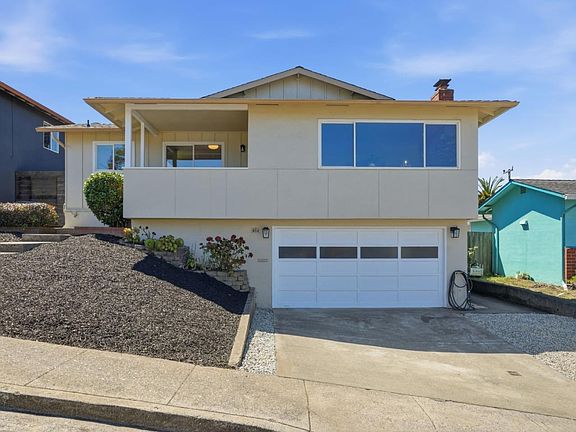 4th image of 245 Castleton Way