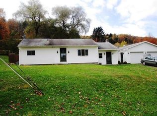 22 Lake Circle Dr, Bradford, PA 16701