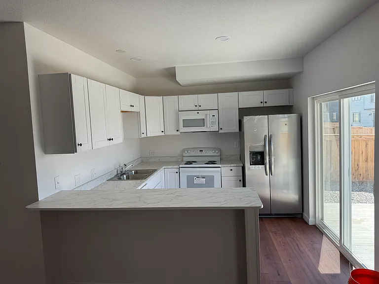 9107 Salida St — Photo 3