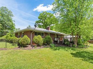 132 Ridgeway St, Sylva, NC 28779