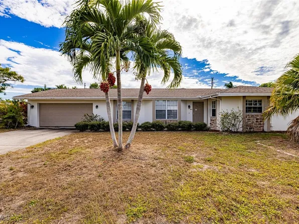 208 SE 43rd Ter, Cape Coral, FL 33904