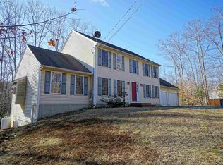 111 Mountain Rd, Deerfield, NH 03037