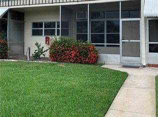 4001 58th St N APT 4, Kenneth City, FL 33709