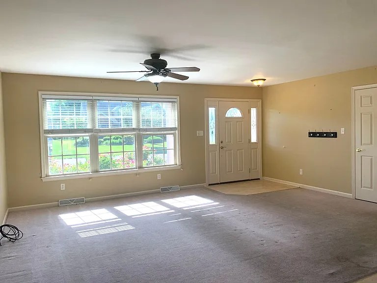 317 Rose Ann Dr — Photo 15