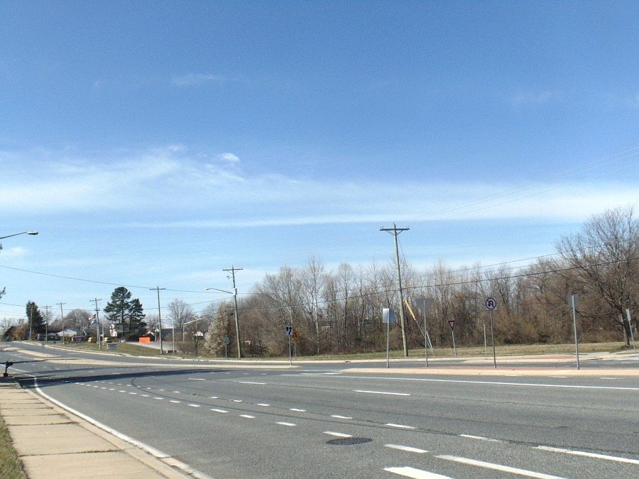2nd image of 178 Airport Rd