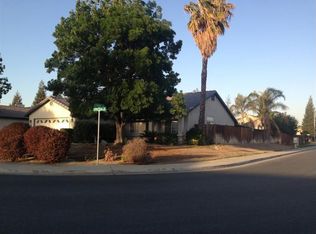 8116 Leprechaun Way, Bakersfield, CA 93313