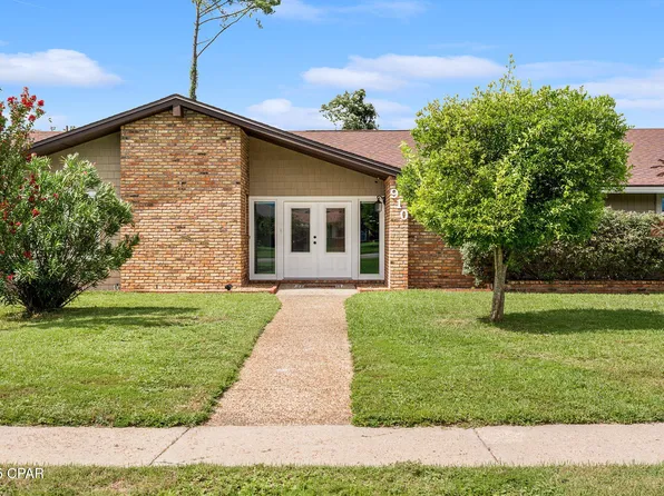 910 Huntingdon Rd, Panama City, FL 32405