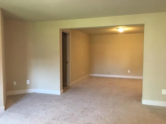 24440 Sparrow Rd — Photo 14