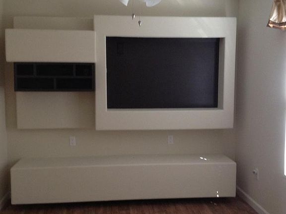 5th image of 332 Heartfield Ln