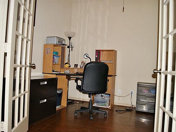 4th image of 2011 Orchard Frost Dr