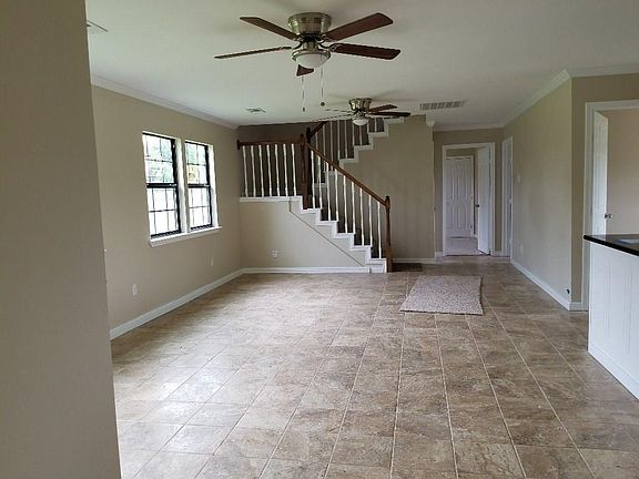 3rd image of 813 Quail Park Ln