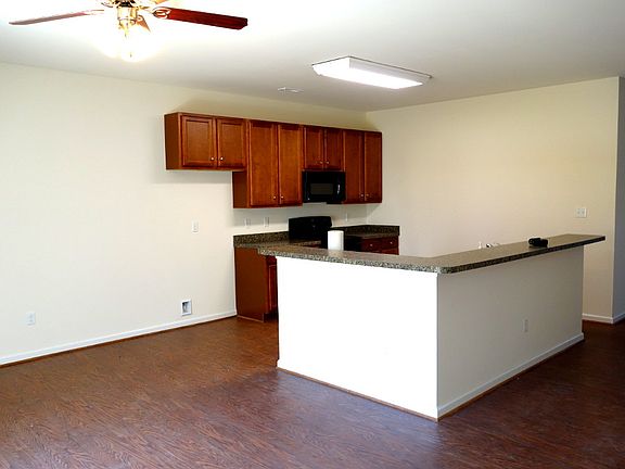 2nd image of 1571 43rd St