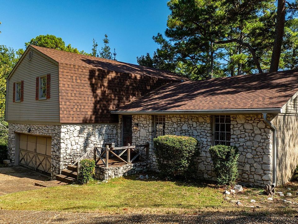 1st image of 2415 Breckenridge Dr