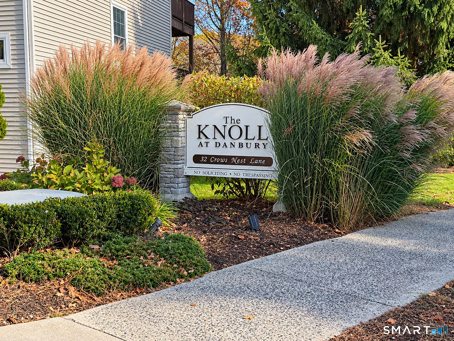 Knoll At Danbury — Photo 1