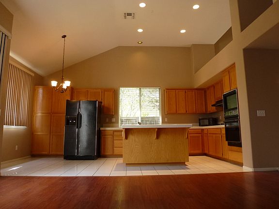 5th image of 2662 Palmer Cir
