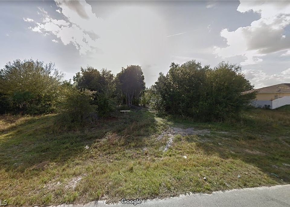1st image of 2421-2423 Venice Ave N
