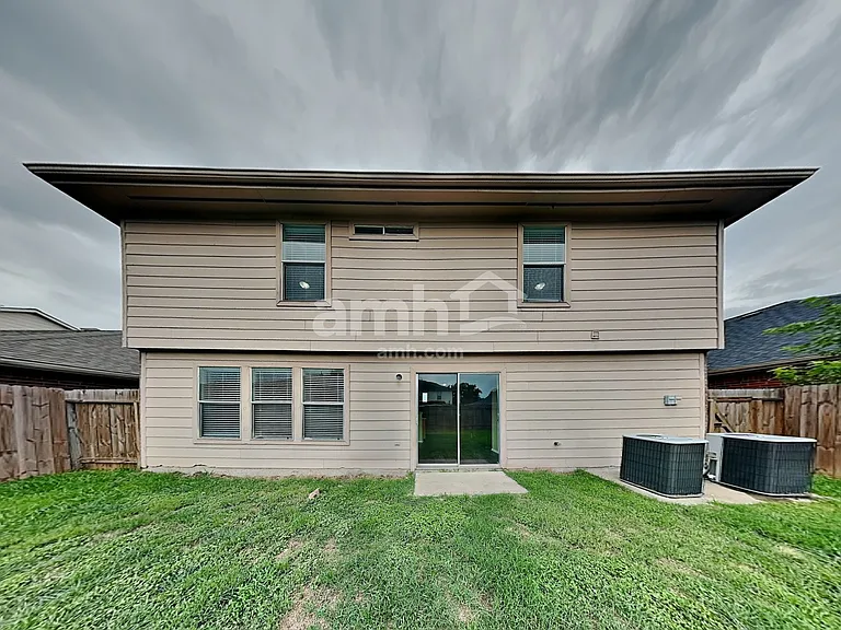 9618 Lasbury Dr — Photo 26