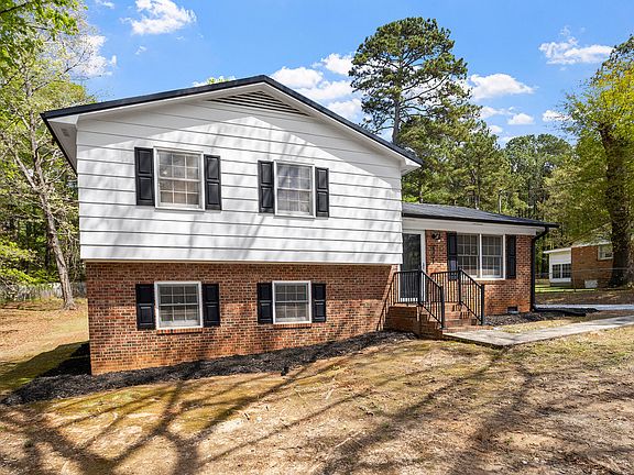2nd image of 3321 Renee Dr
