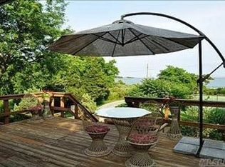 16415 Main Rd, East Marion, NY 11939