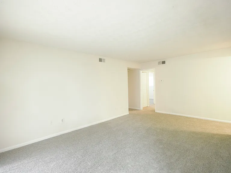 Scandia Cir — Photo 6