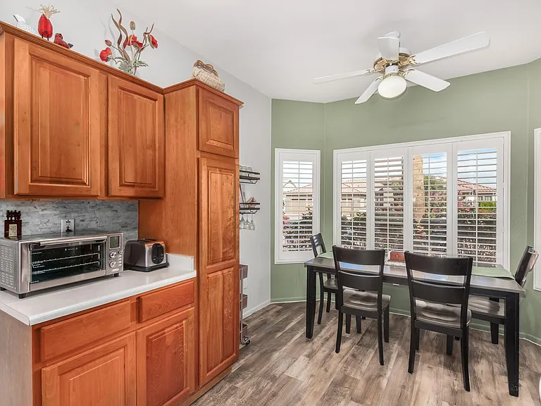 16215 W Desert Winds Dr — Photo 5