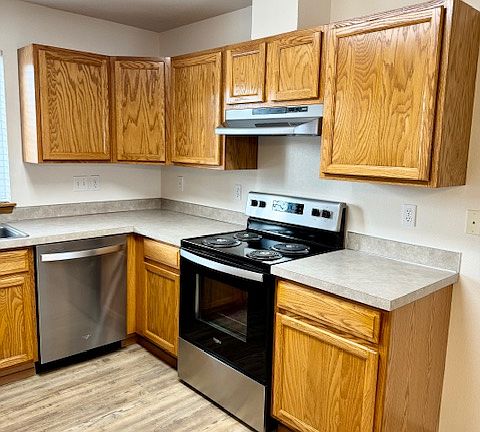3rd image of 5104 W Nob Hill Blvd APT 69