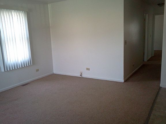 5th image of 1221 Fairwood Ct