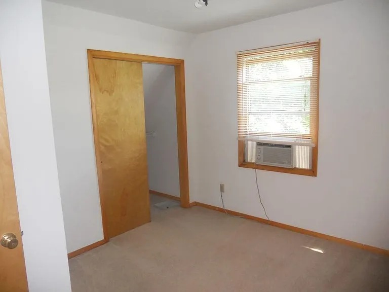 1239 E Miller Dr — Photo 9