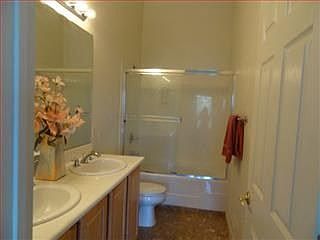 3rd image of 3229 Vineyard Park Way