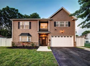 42 Idlewild Rd, Edison, NJ 08817