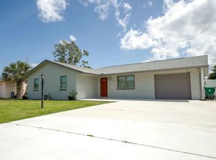 184 SW Grove Ave, Port Saint Lucie, FL 34983