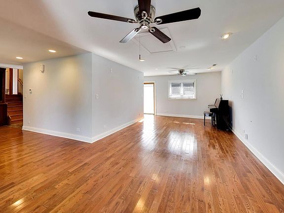 4th image of 655 Flagstaff Ln
