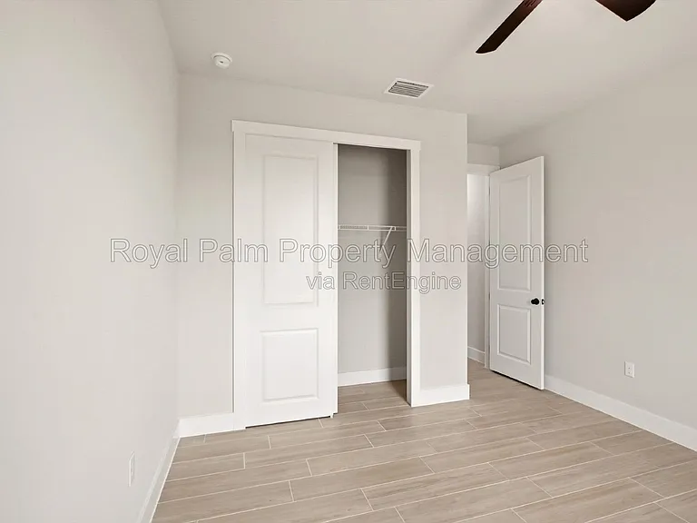 2616 NW 9th Ave — Photo 17
