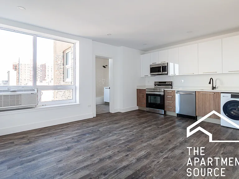 941 W Carmen Ave #507 — Photo 1