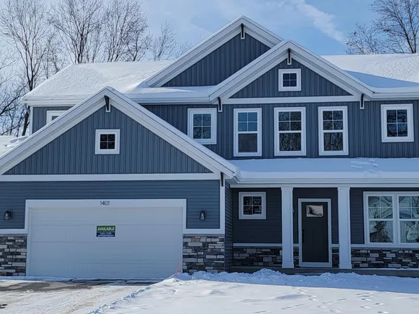 1401 Kimber Dr SE #107, Lowell, MI 49331
