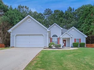 167 Towler Shoals Dr, Loganville, GA 30052