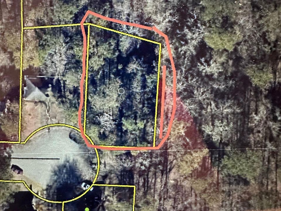 2nd image of 521 Winding Way