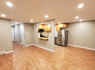 303 Ridgeway St, Philadelphia, PA 19116