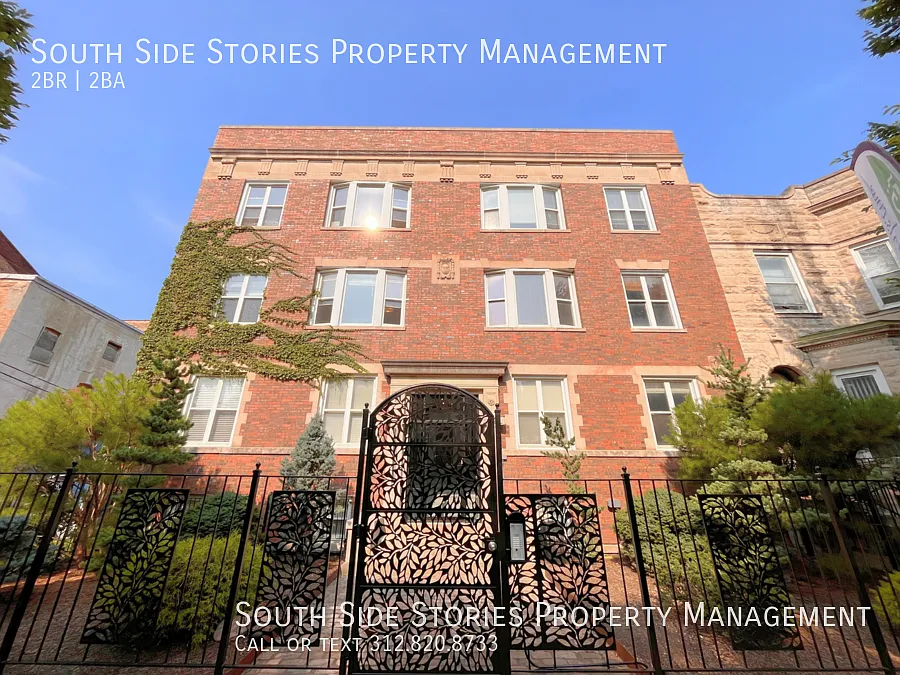 2Bed/2Bath + DEN Exquisite & in Bronzeville - 1/4Block from Green Line Train! — Photo 2