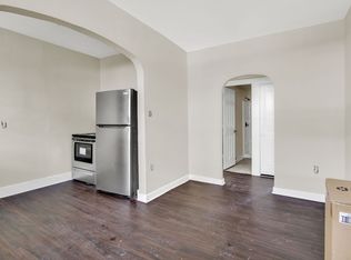 110 East Market Street, Williamstown, PA 17098