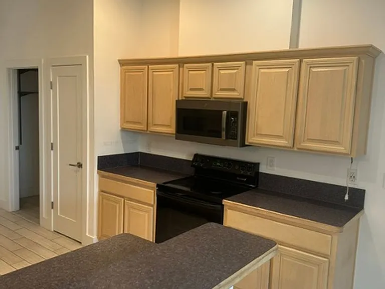 105 Oceans Edge Dr — Photo 7
