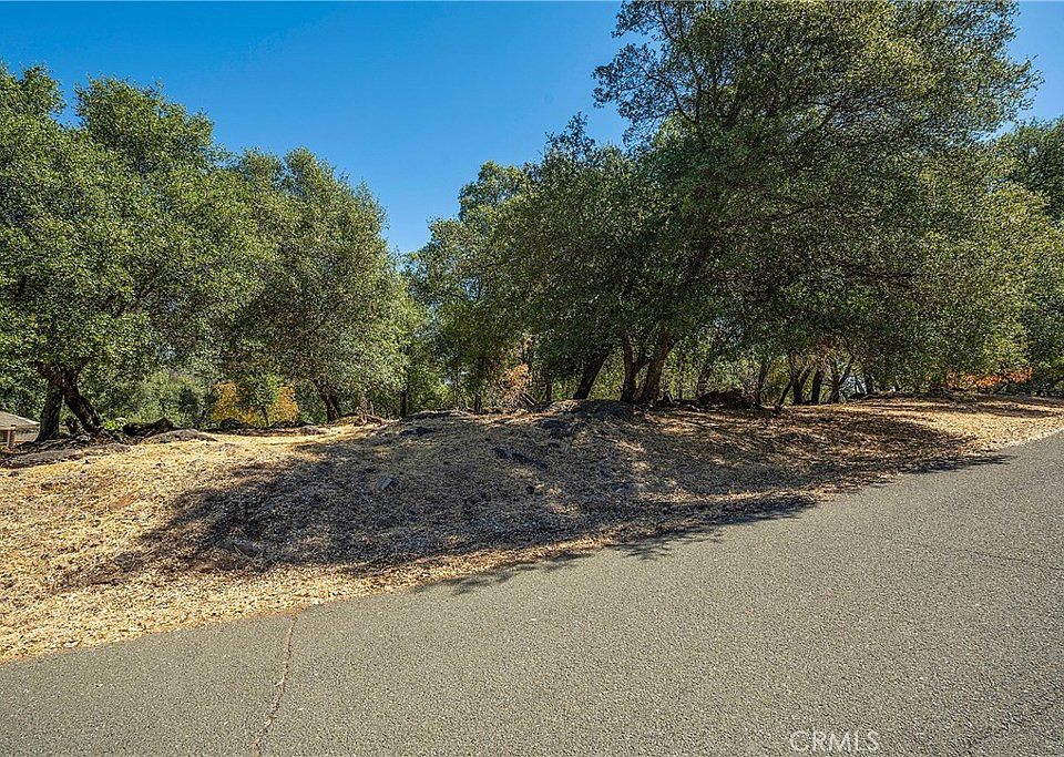 1st image of 18876 Timber Point Rd