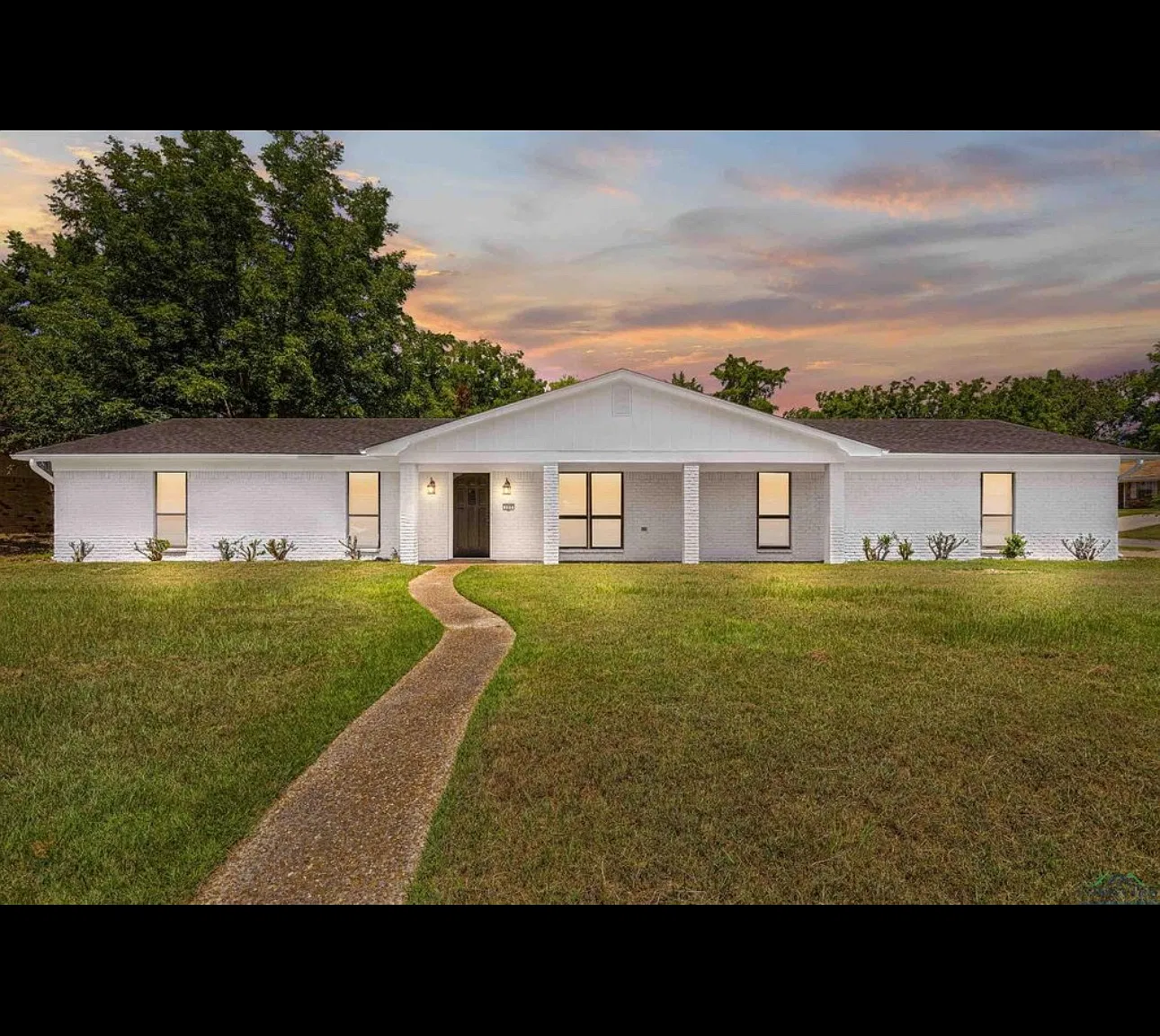 3 bed, 2071 sqft, $2,500 — Photo 2