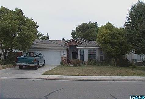 3rd image of 2343 W Vine Ave