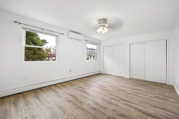 Rented by SERHANT. | media 6