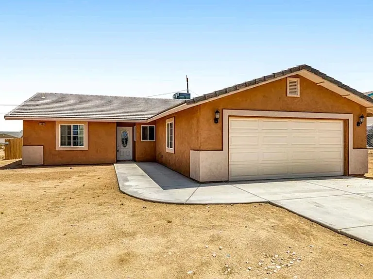 6585 Pine Spring Ave — Photo 27
