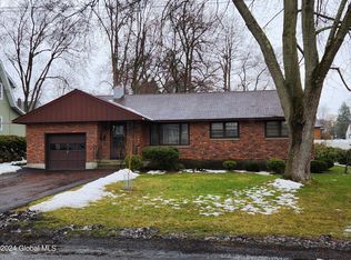 202 Marriott Ave, Schenectady, NY 12304