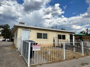 212 Espanola St NE, Albuquerque, NM 87108
