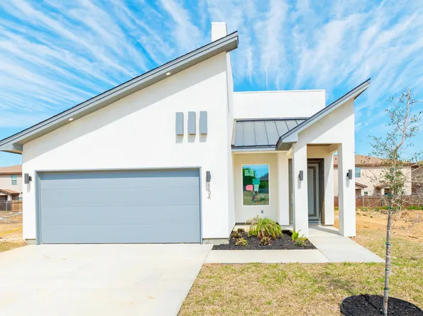 154 Lagos Ave, Laredo, TX 78045