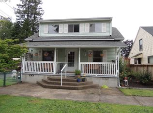414 S Edwards St, Newberg, OR 97132